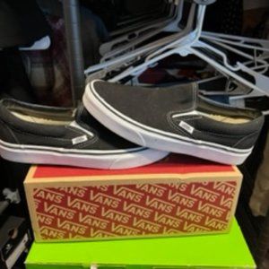 Black Classic Slip-On Vans